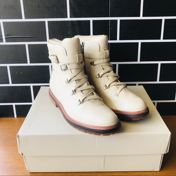 TIMBERLAND BOOT CO LACE ANKLE BOOT WHITE FULL GRAI - Picture 3 of 6